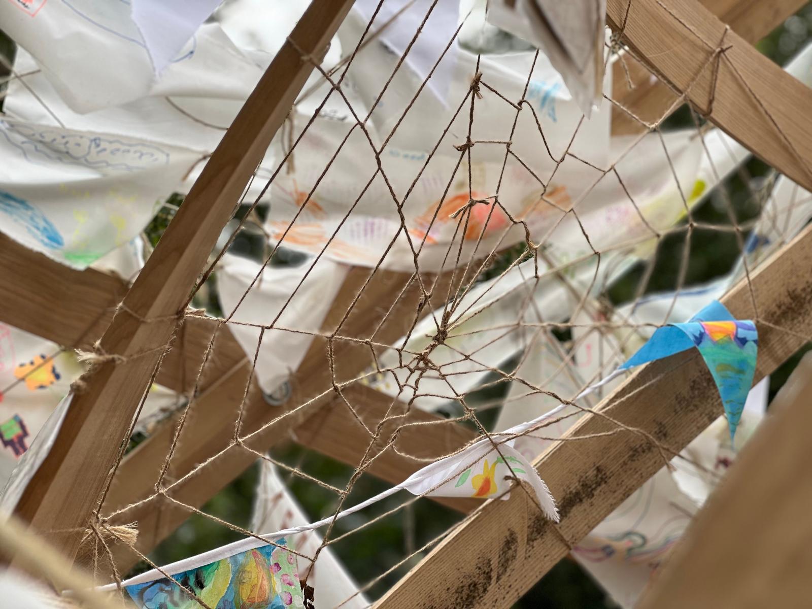 ‘Be connected like a net’ - It is a net woven by participants for the Rural Roaming Room. We hope the Ynys Môn local residents can become more connected through the antifragility map.